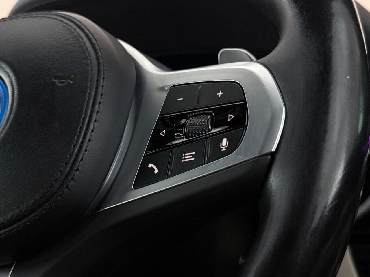 BMW 5 Series thumbnail Misc Controls