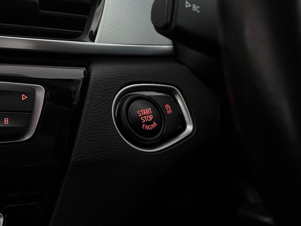 BMW X1 thumbnail Misc Controls