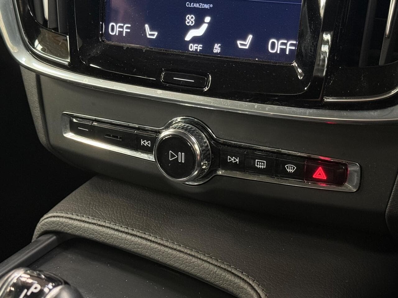 Volvo S90 thumbnail Inconclusive