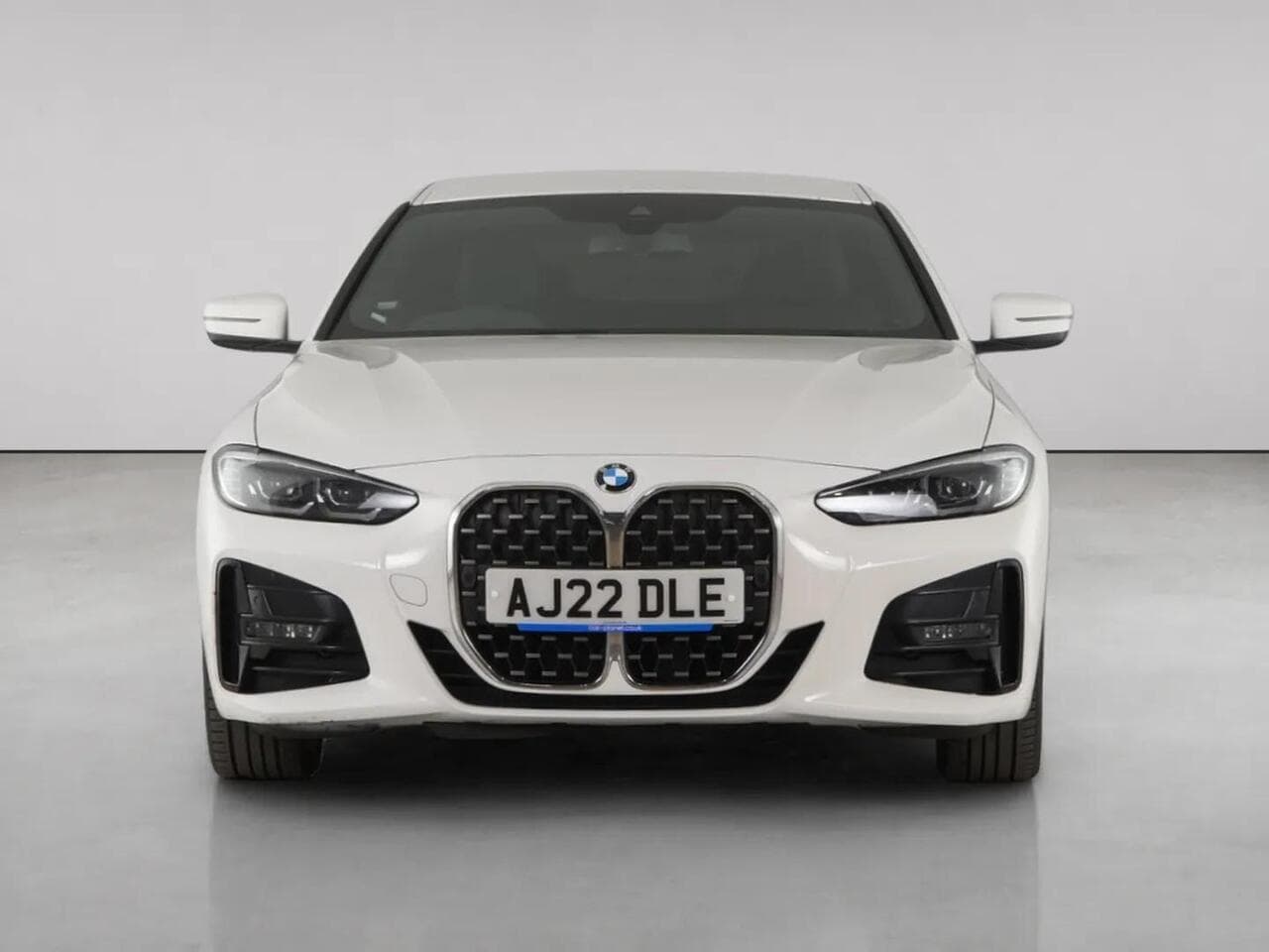 BMW 4 Series thumbnail Front
