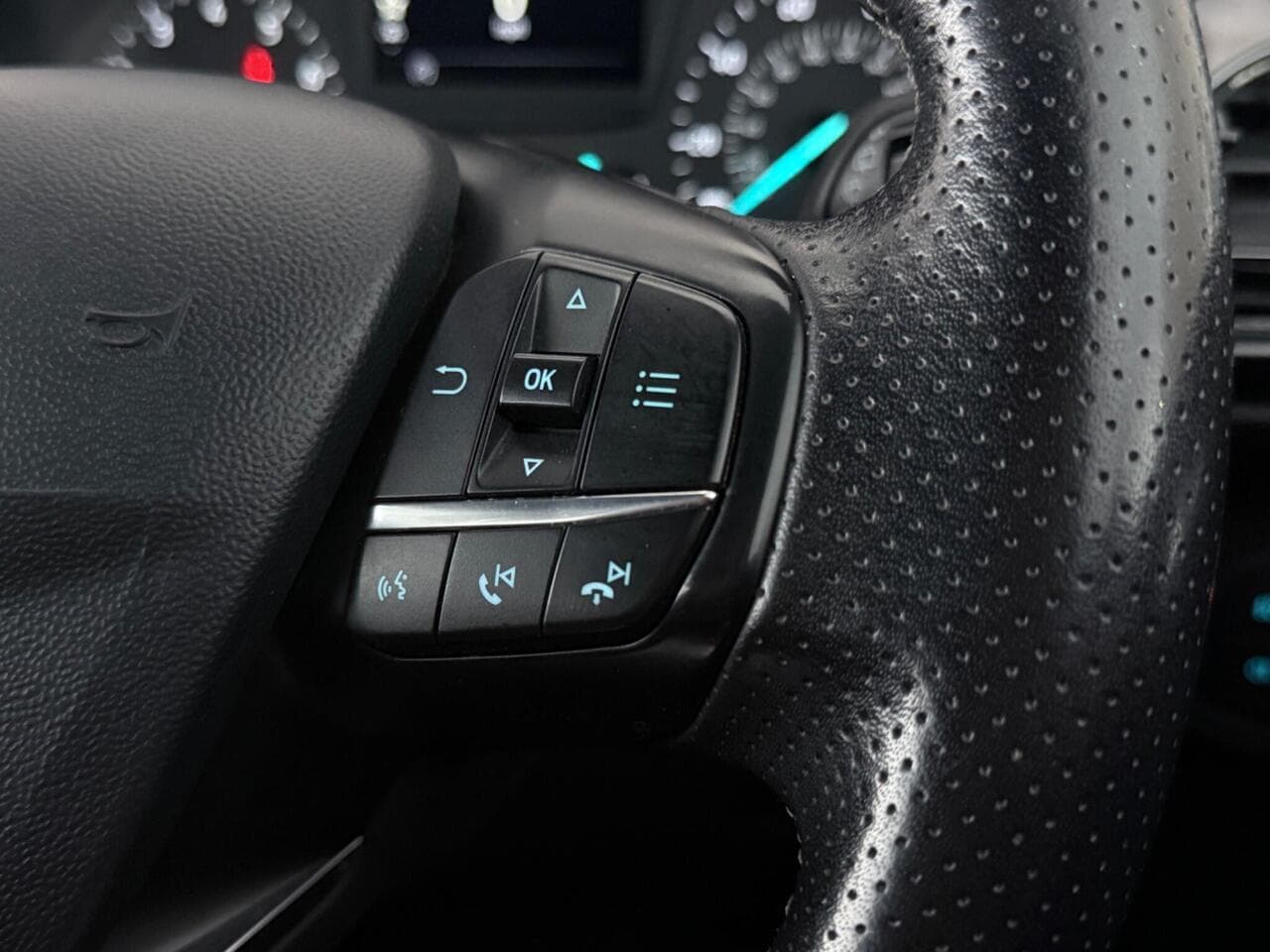 Ford Fiesta thumbnail Misc Controls
