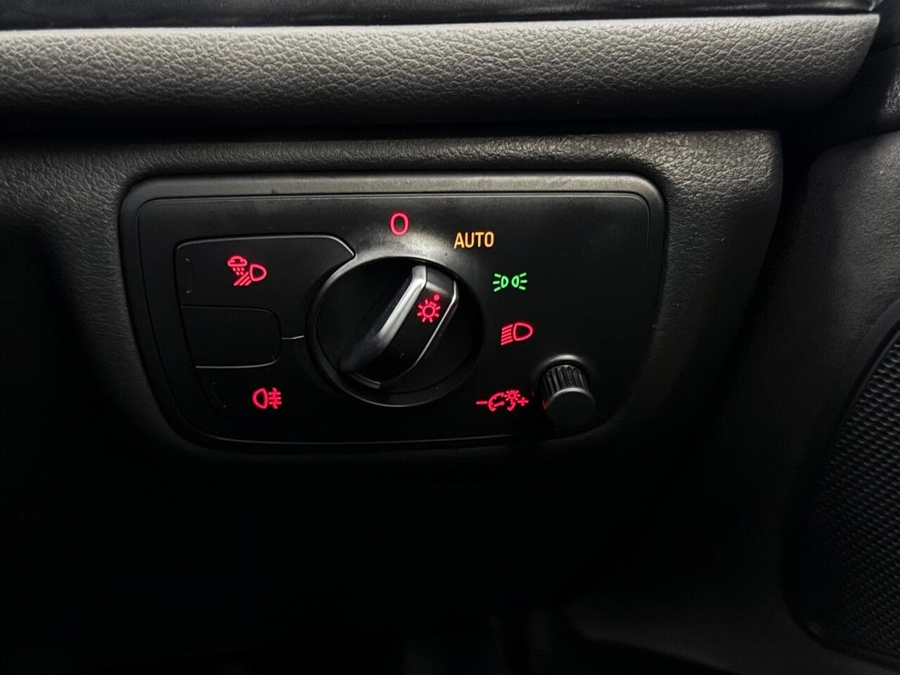 Audi A6 Avant thumbnail Misc Controls