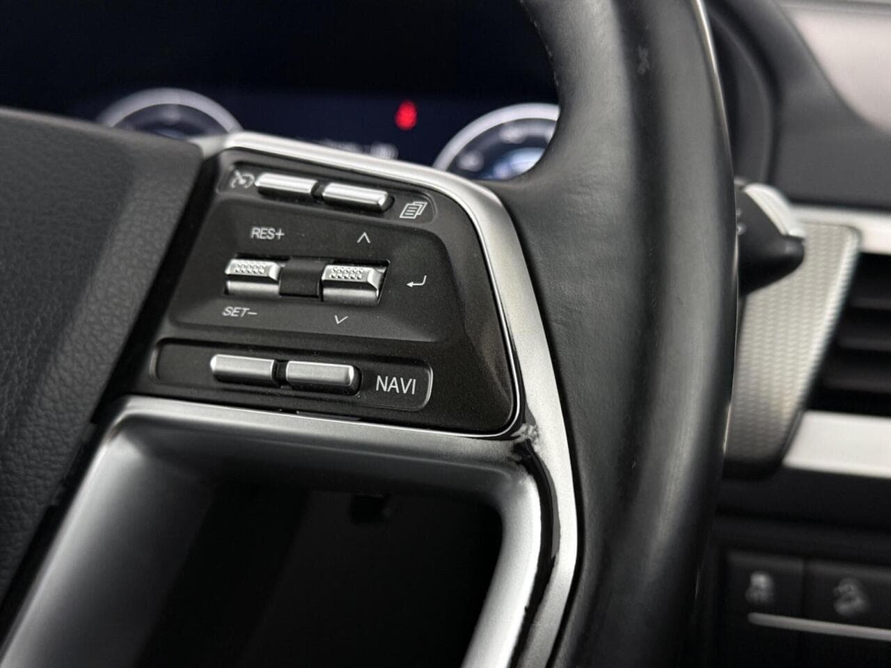SsangYong Rexton thumbnail Misc Controls