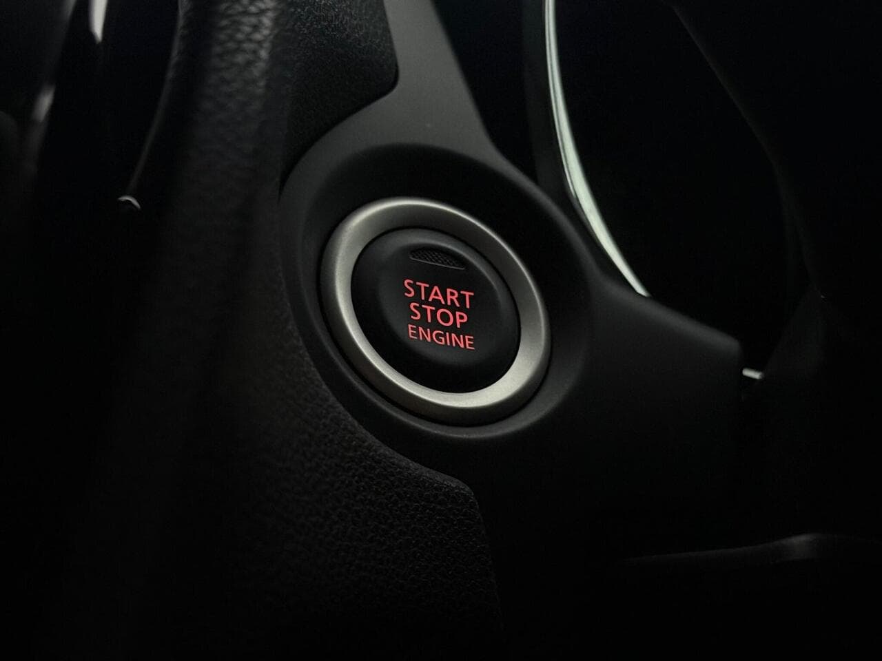 Mitsubishi ASX thumbnail Misc Controls
