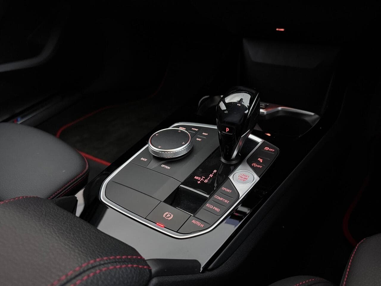 BMW 1 Series thumbnail Interior Front