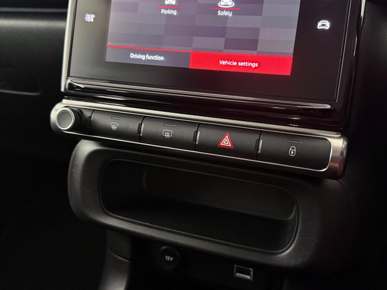 Citroen C3 thumbnail Infotainment System