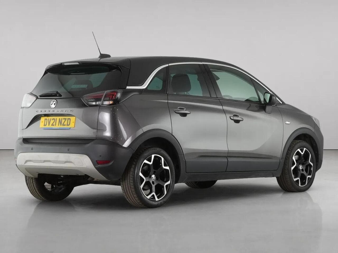 Vauxhall Crossland thumbnail Rear Right