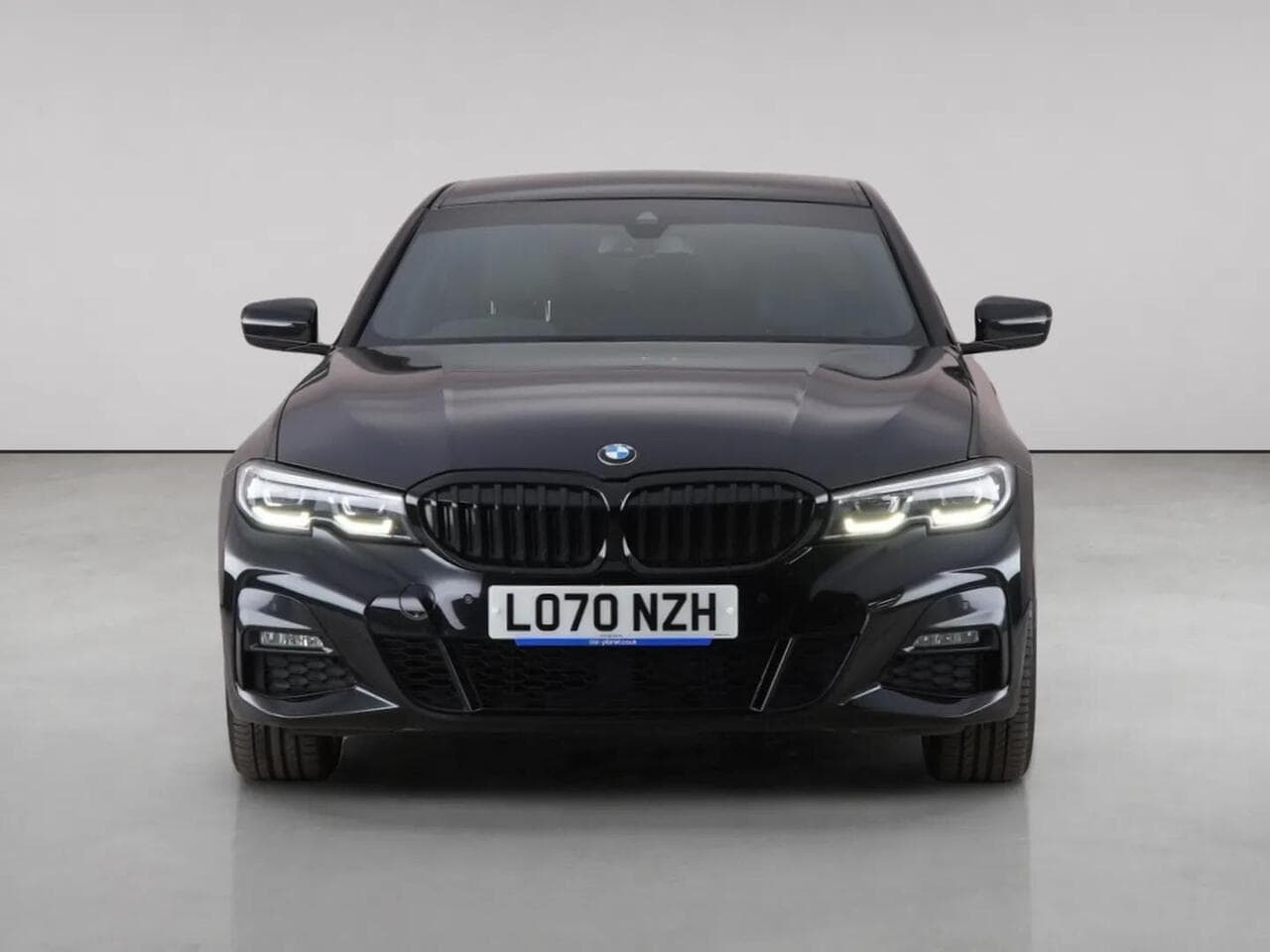 BMW 3 Series thumbnail Front
