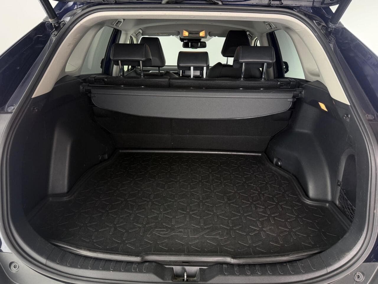 Toyota RAV4 thumbnail Boot