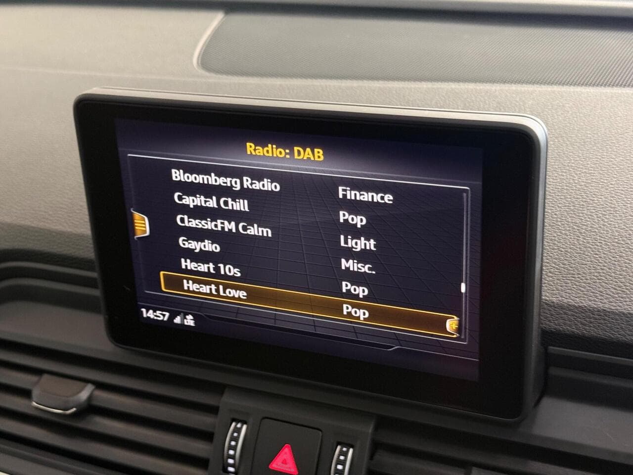 Audi Q5 thumbnail Infotainment System