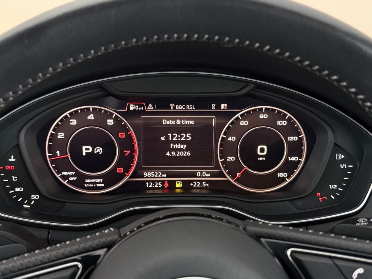Audi A4 Avant thumbnail Driver Instruments