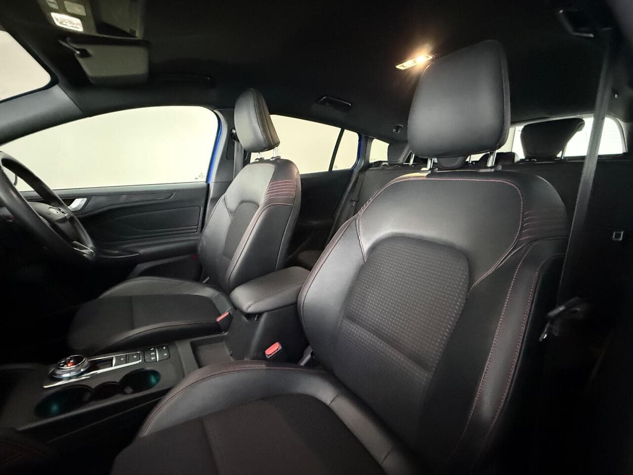 Ford Focus thumbnail Seat Front Passenger