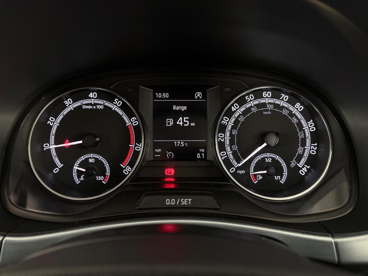 Skoda Fabia thumbnail Driver Instruments