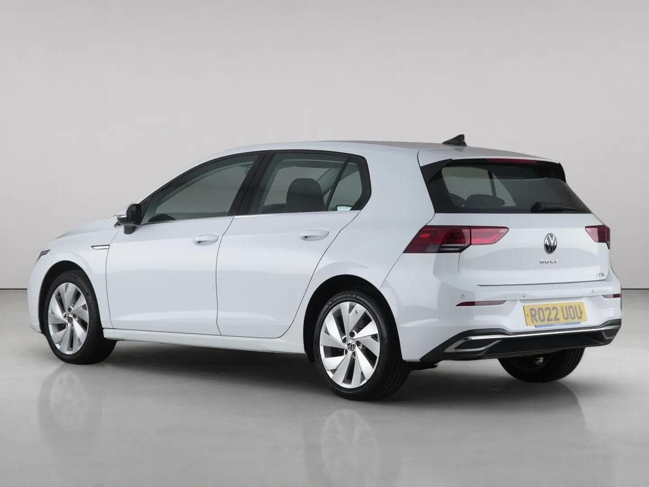 Volkswagen Golf thumbnail Rear Left