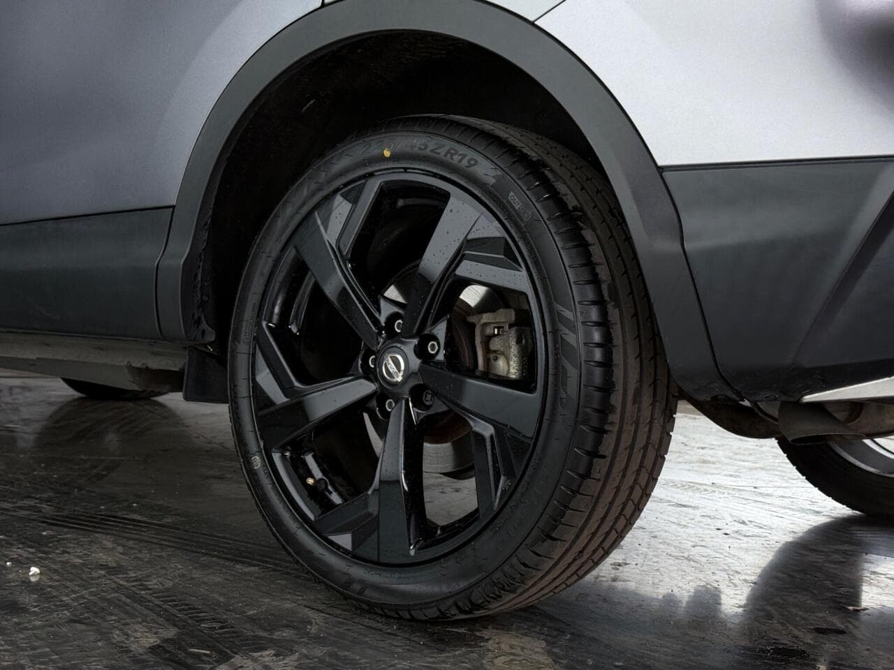 Nissan Qashqai thumbnail Wheel