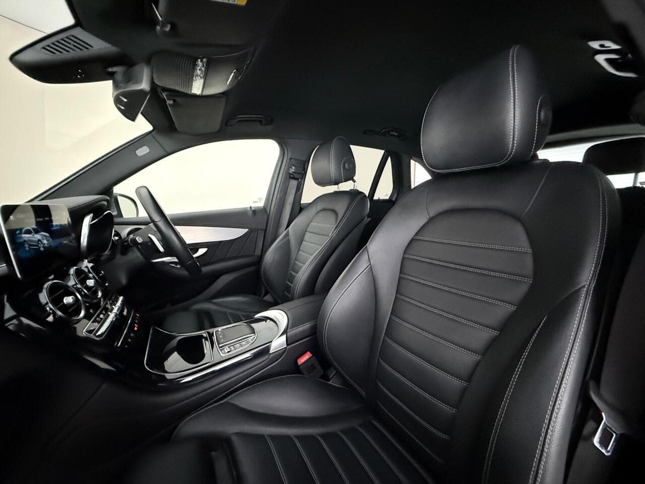 Mercedes-Benz GLC thumbnail Seat Front Passenger