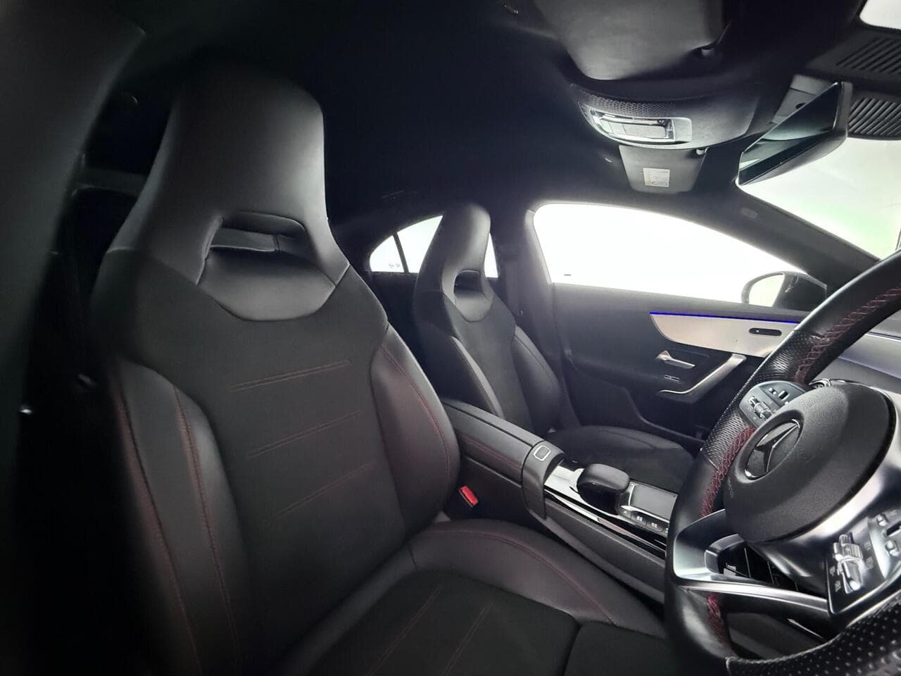 Mercedes-Benz CLA thumbnail Seat Driver