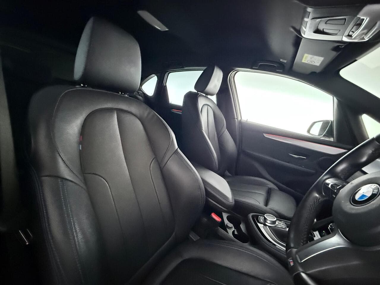 BMW 2 Series Active Tourer thumbnail Seat Driver