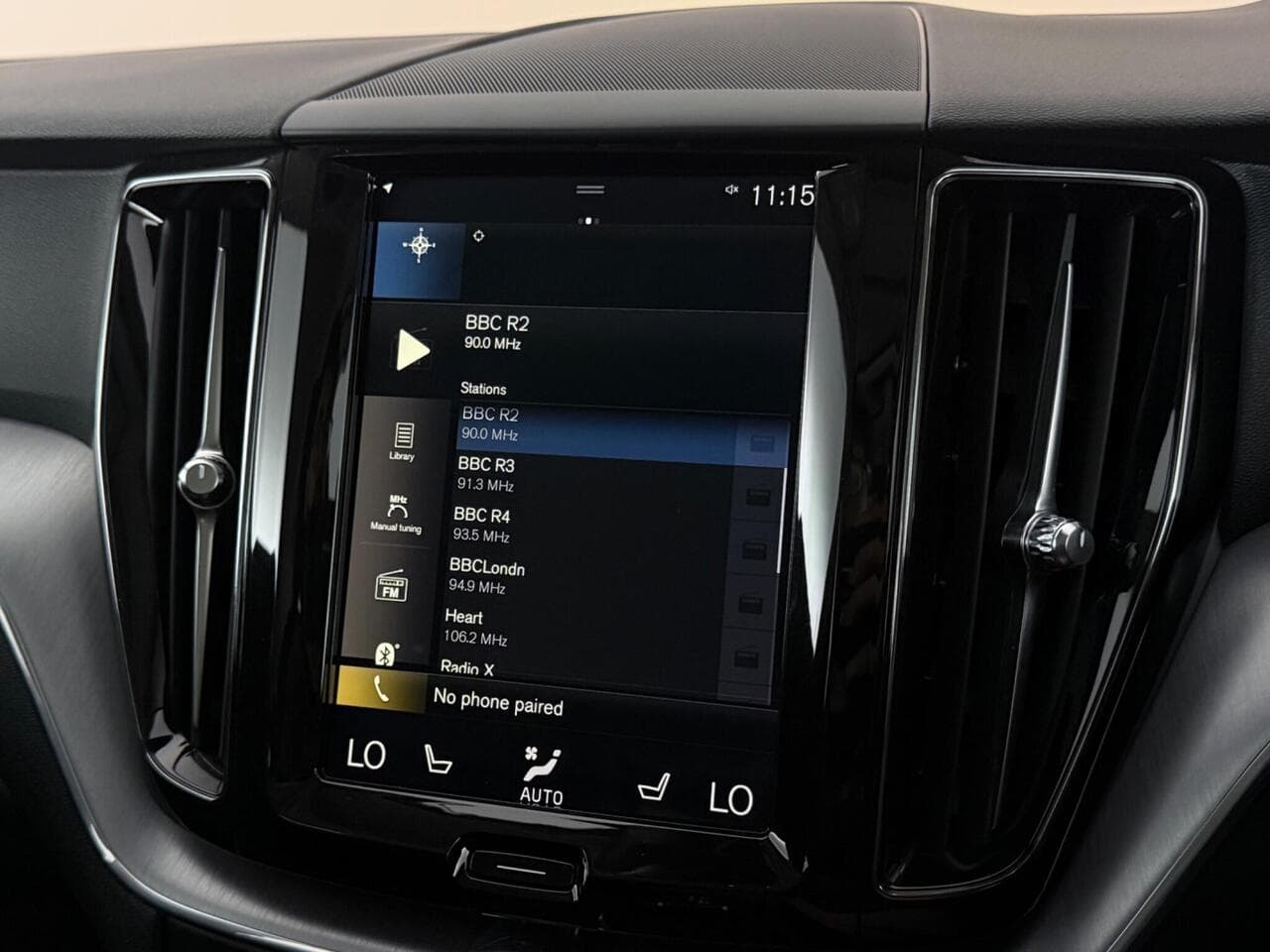 Volvo XC60 thumbnail Infotainment System