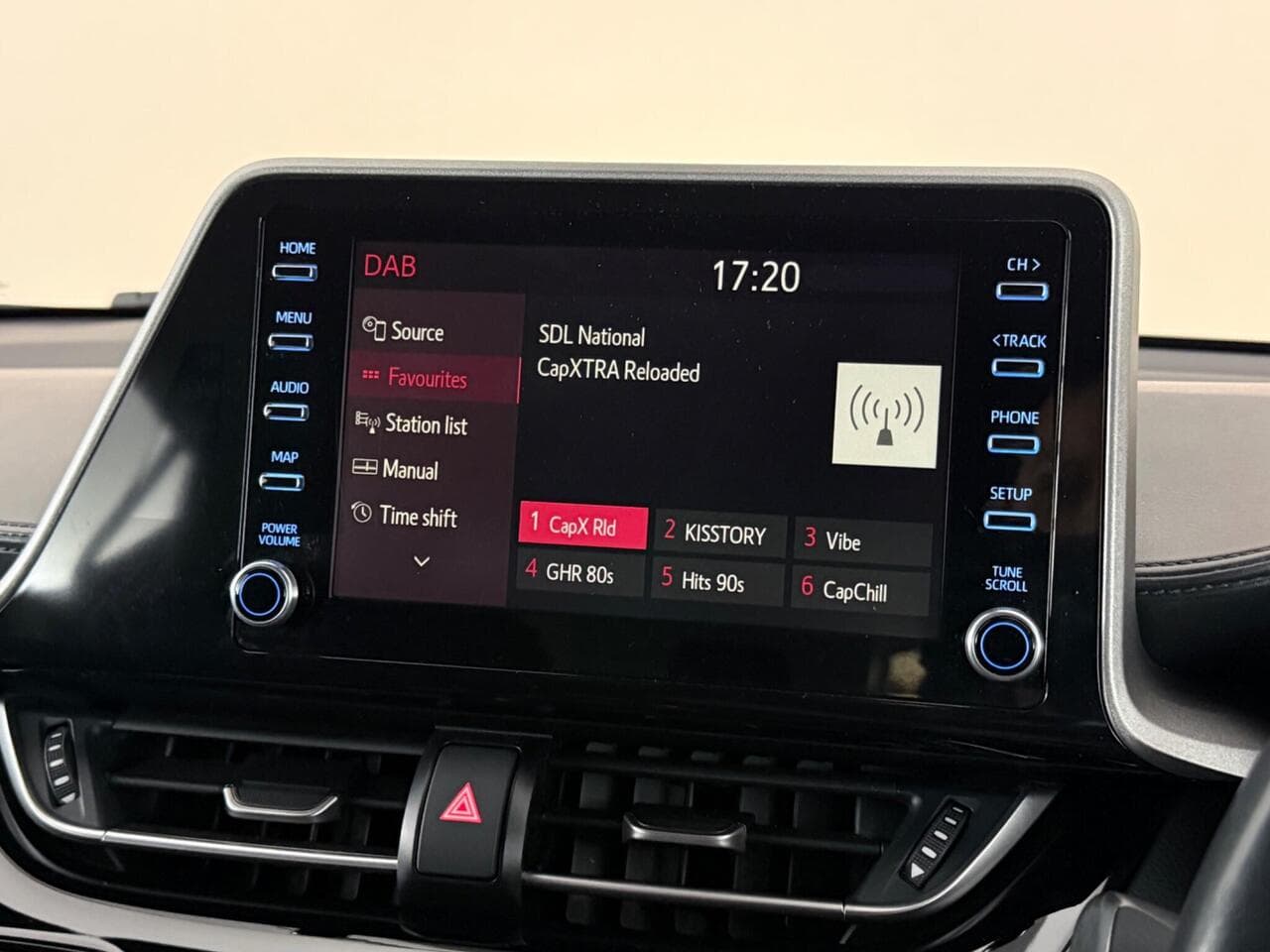 Toyota C-HR thumbnail Infotainment System