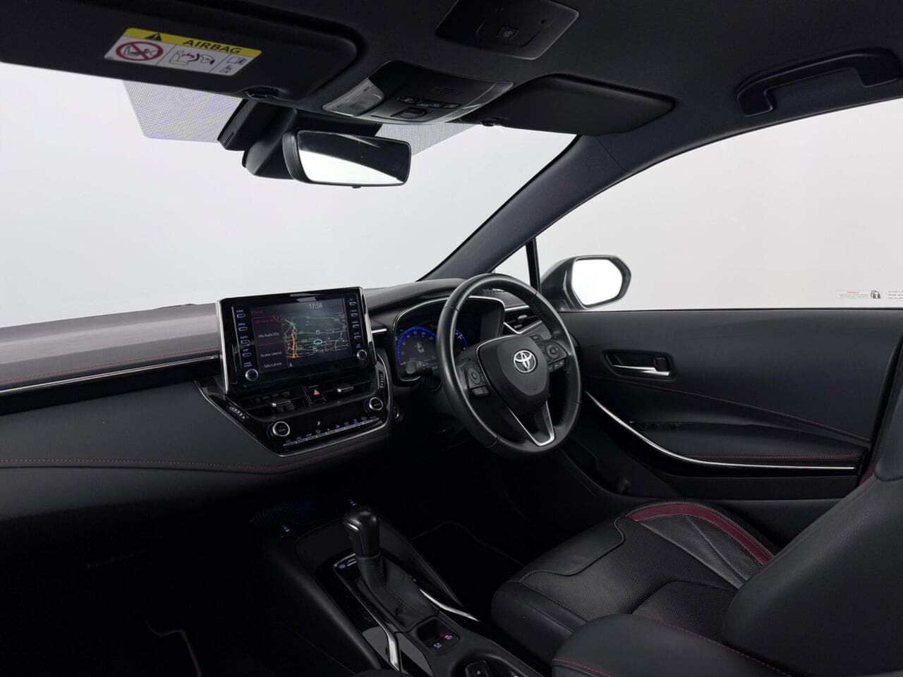 Toyota Corolla thumbnail Interior Front