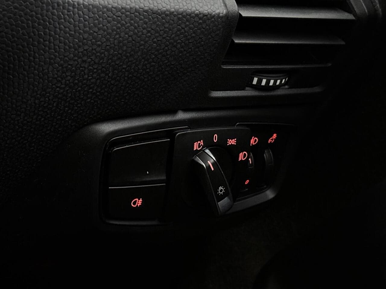 BMW i3 thumbnail Misc Controls