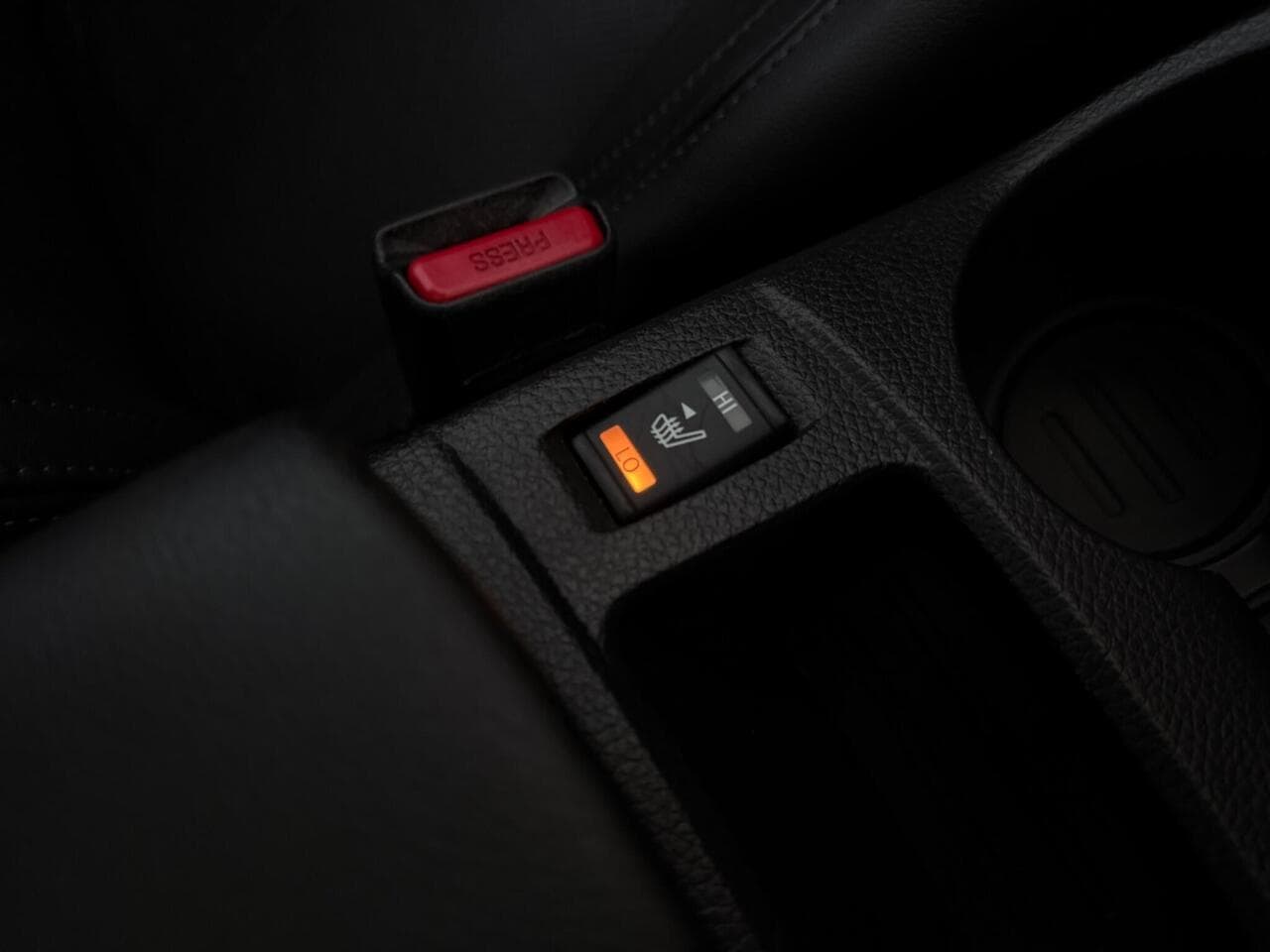 Nissan Qashqai thumbnail Misc Controls