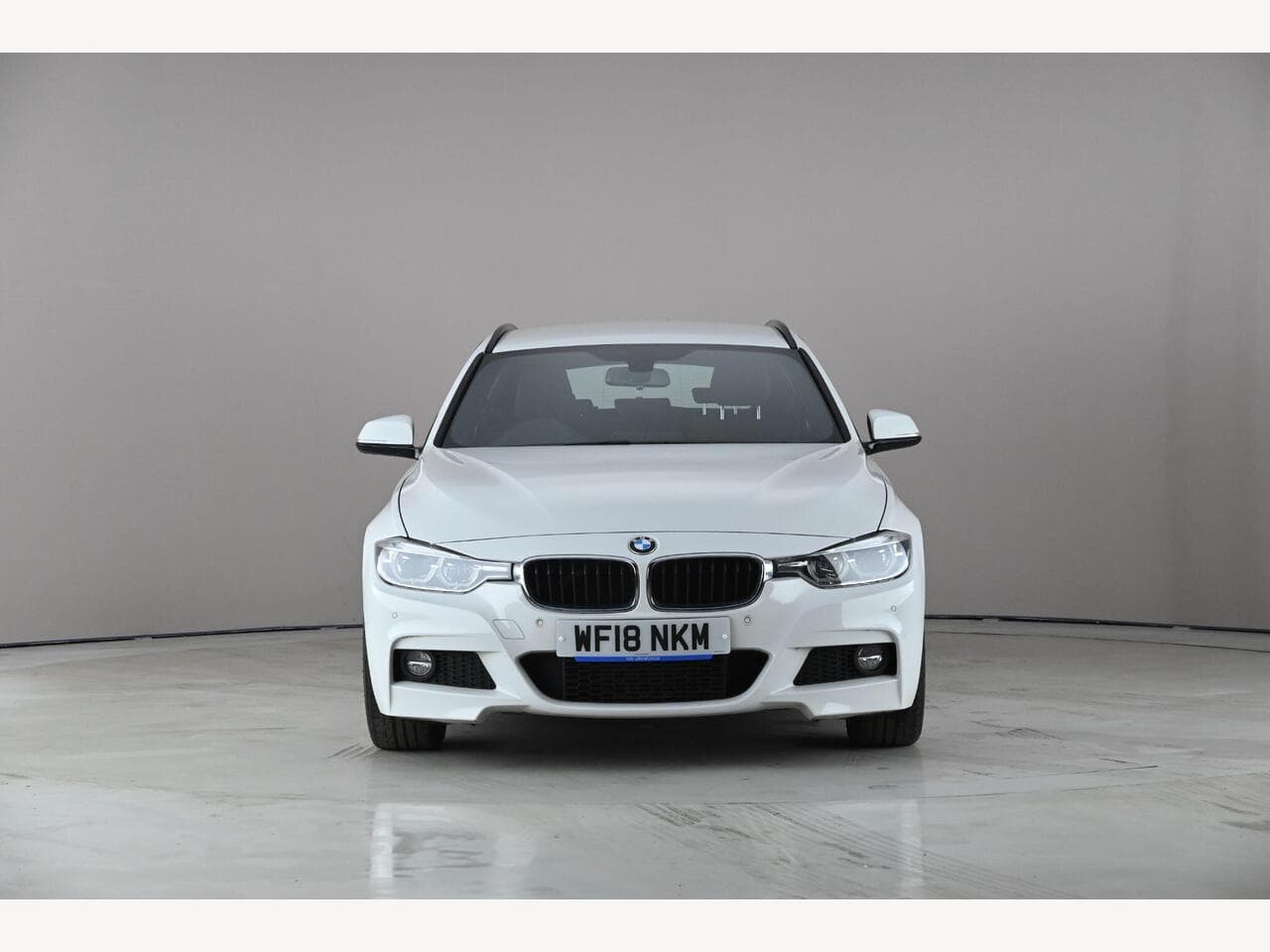 BMW 3 Series thumbnail Front