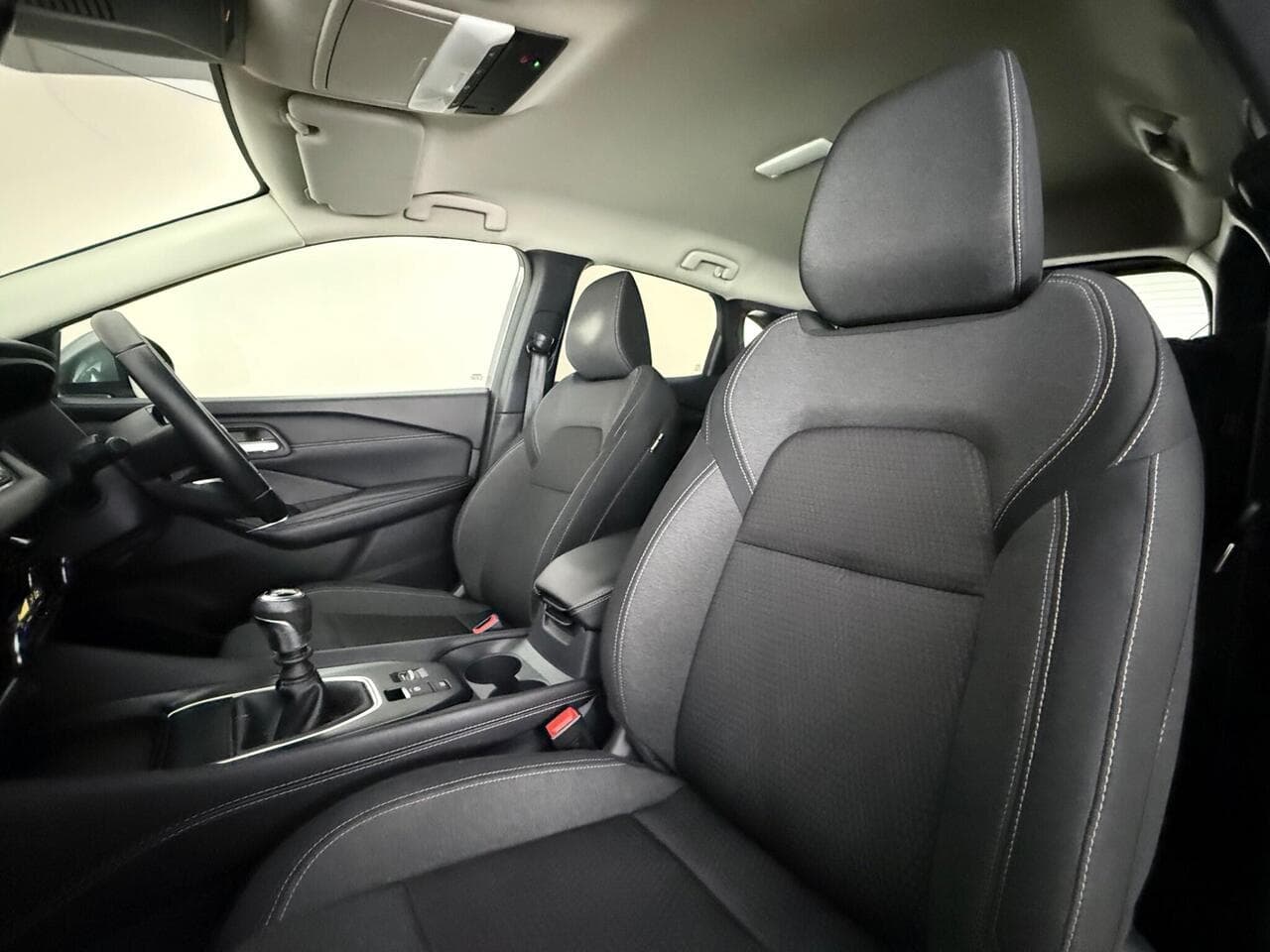 Nissan Qashqai thumbnail Seat Front Passenger