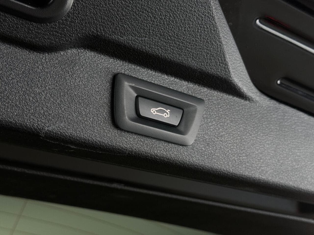 BMW X5 thumbnail Misc Controls