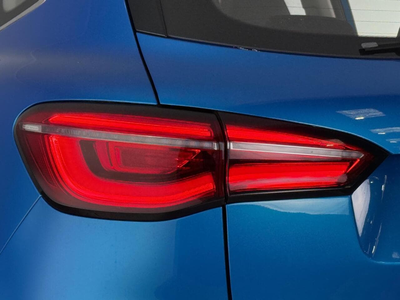 MG MG HS thumbnail Lights Rear