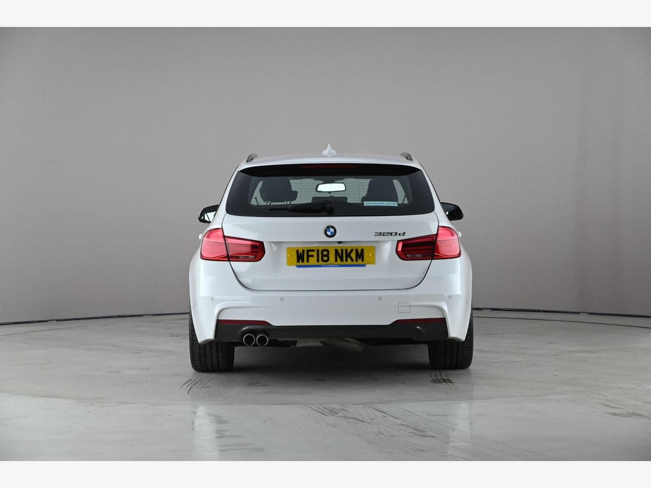 BMW 3 Series thumbnail Rear