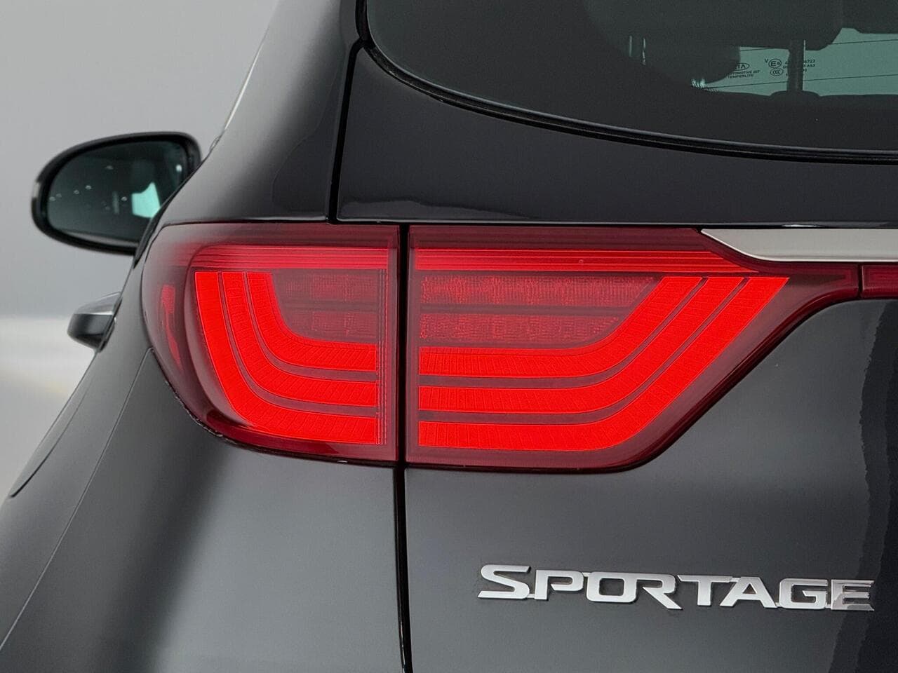 Kia Sportage thumbnail Lights Rear