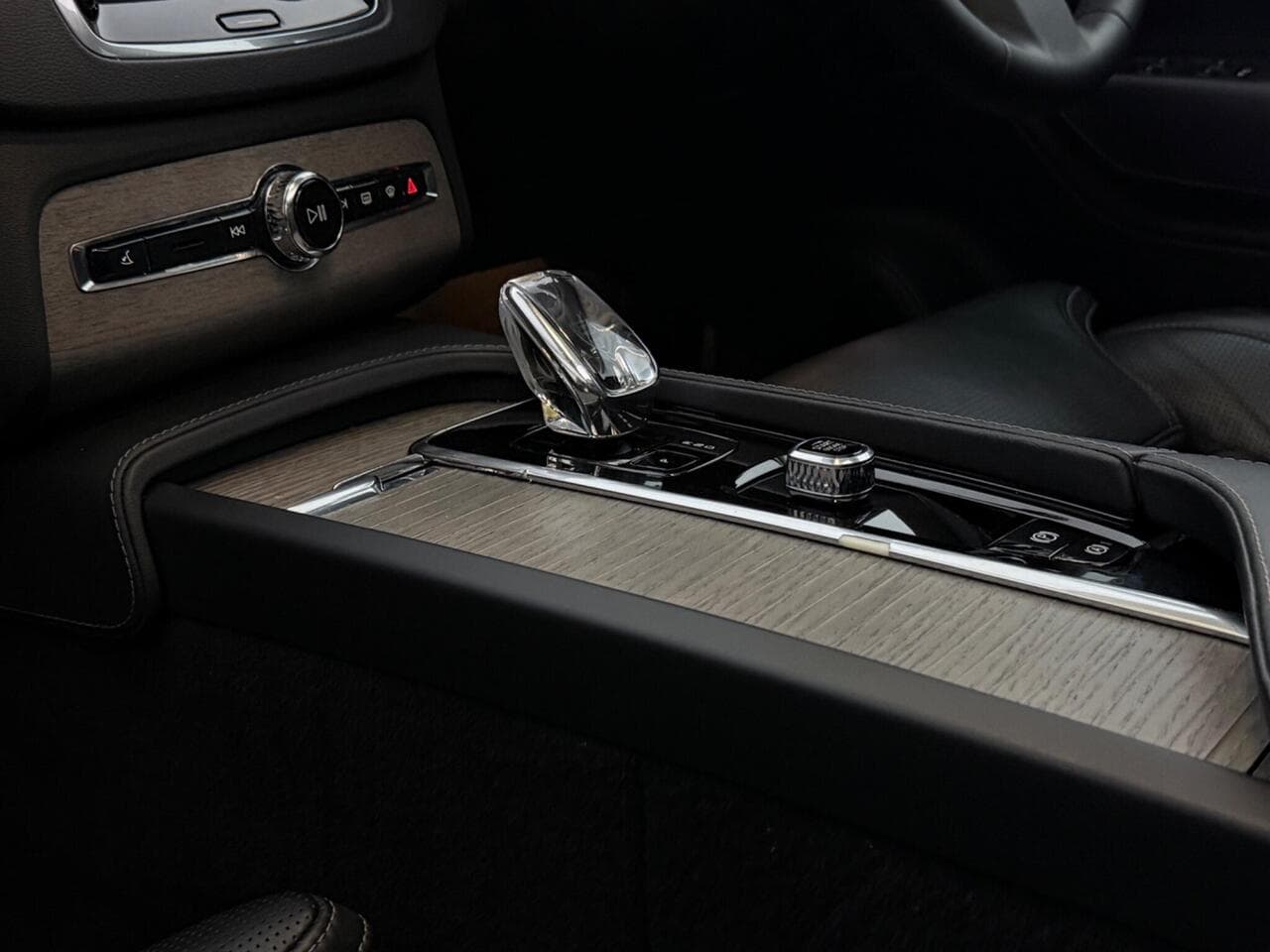 Volvo XC90 thumbnail Interior Front