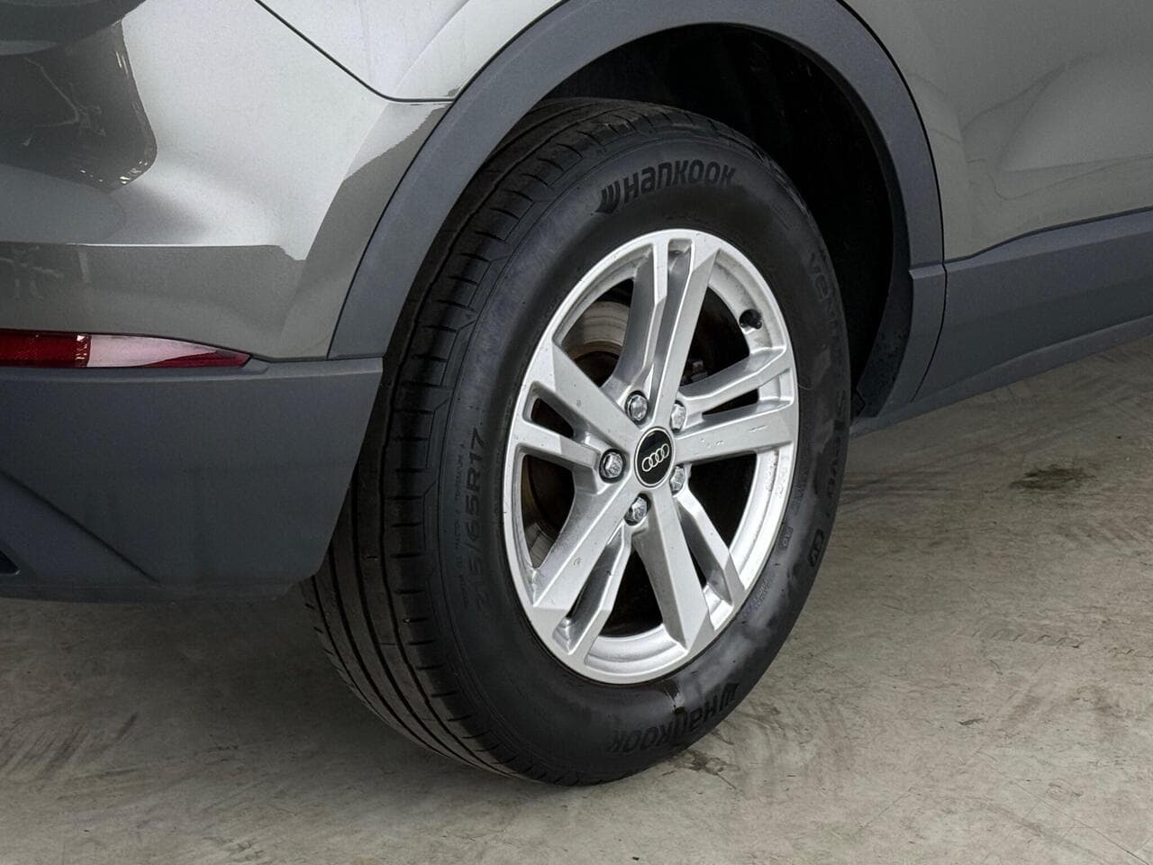 Audi Q3 thumbnail Wheel