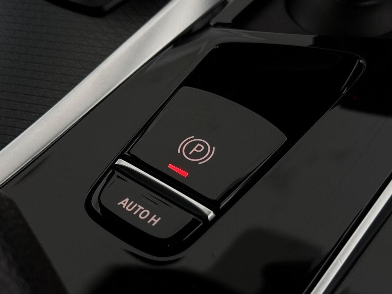 BMW 5 Series thumbnail Misc Controls