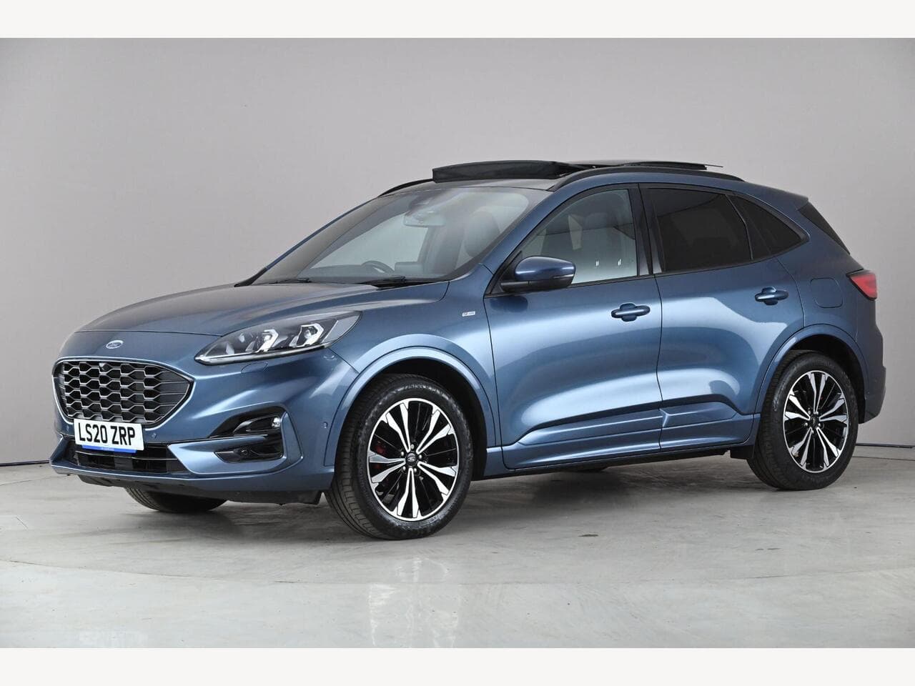 Ford Kuga thumbnail Front Left