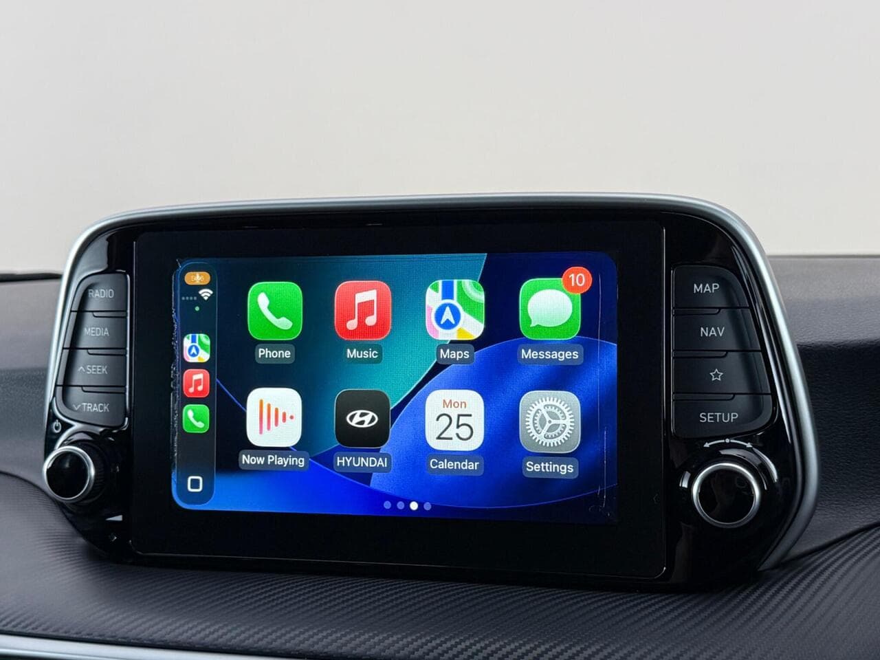 Hyundai TUCSON thumbnail Infotainment System