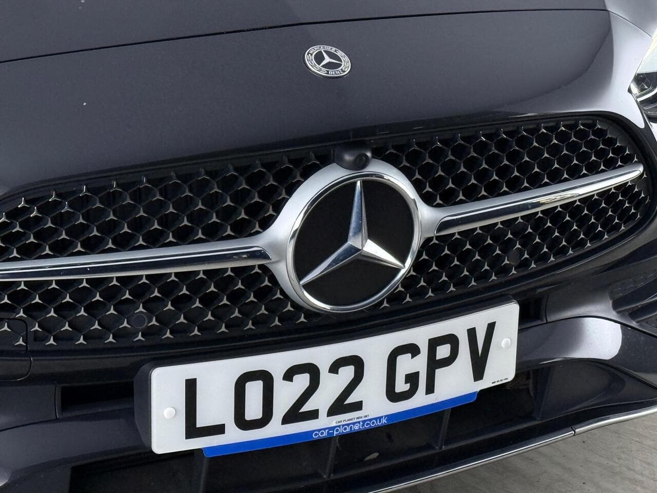 Mercedes-Benz C Class thumbnail Badge Exterior