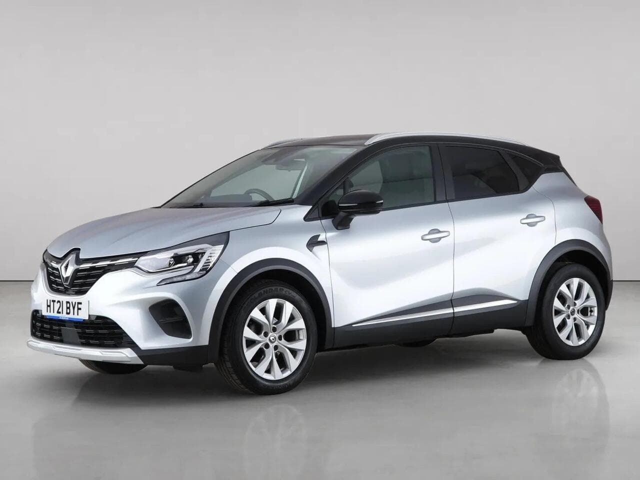 Renault Captur thumbnail Front Left