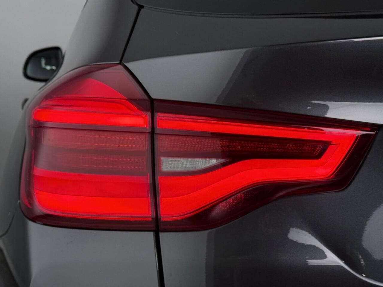 BMW X3 thumbnail Lights Rear