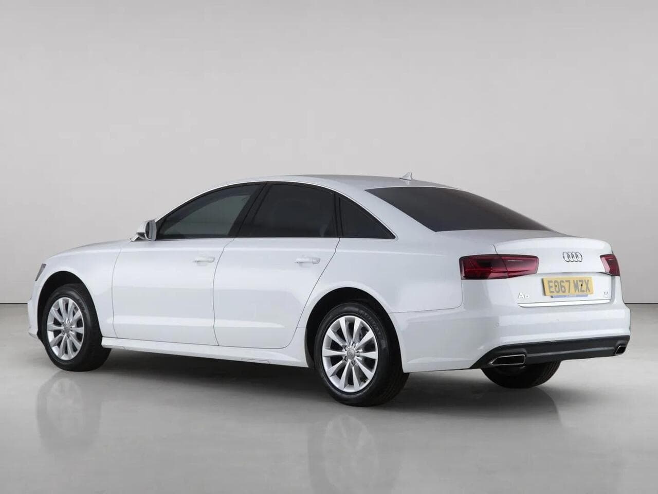 Audi A6 Saloon thumbnail Rear Left