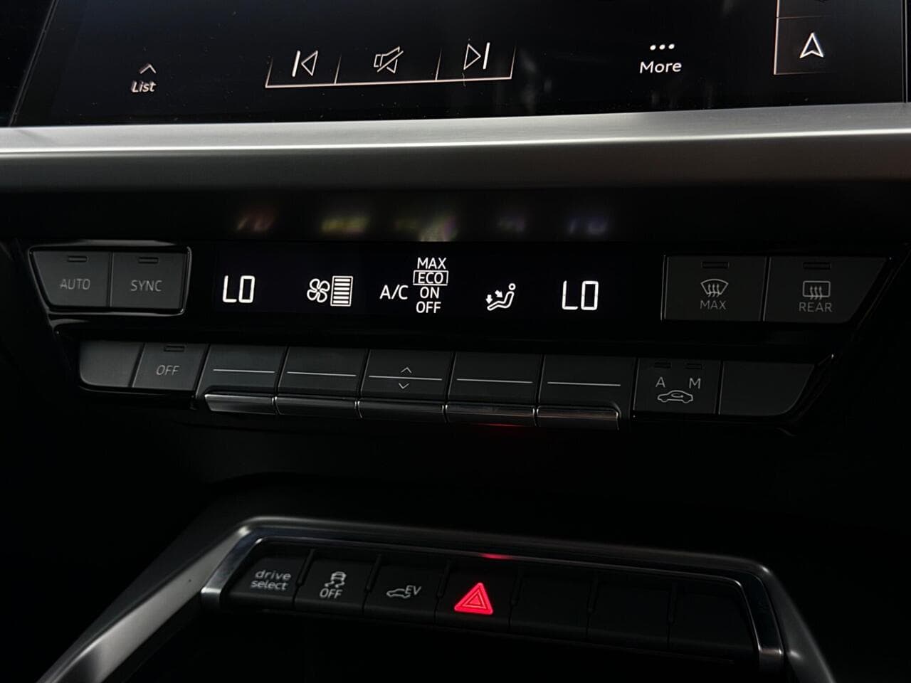 Audi A3 thumbnail Misc Controls