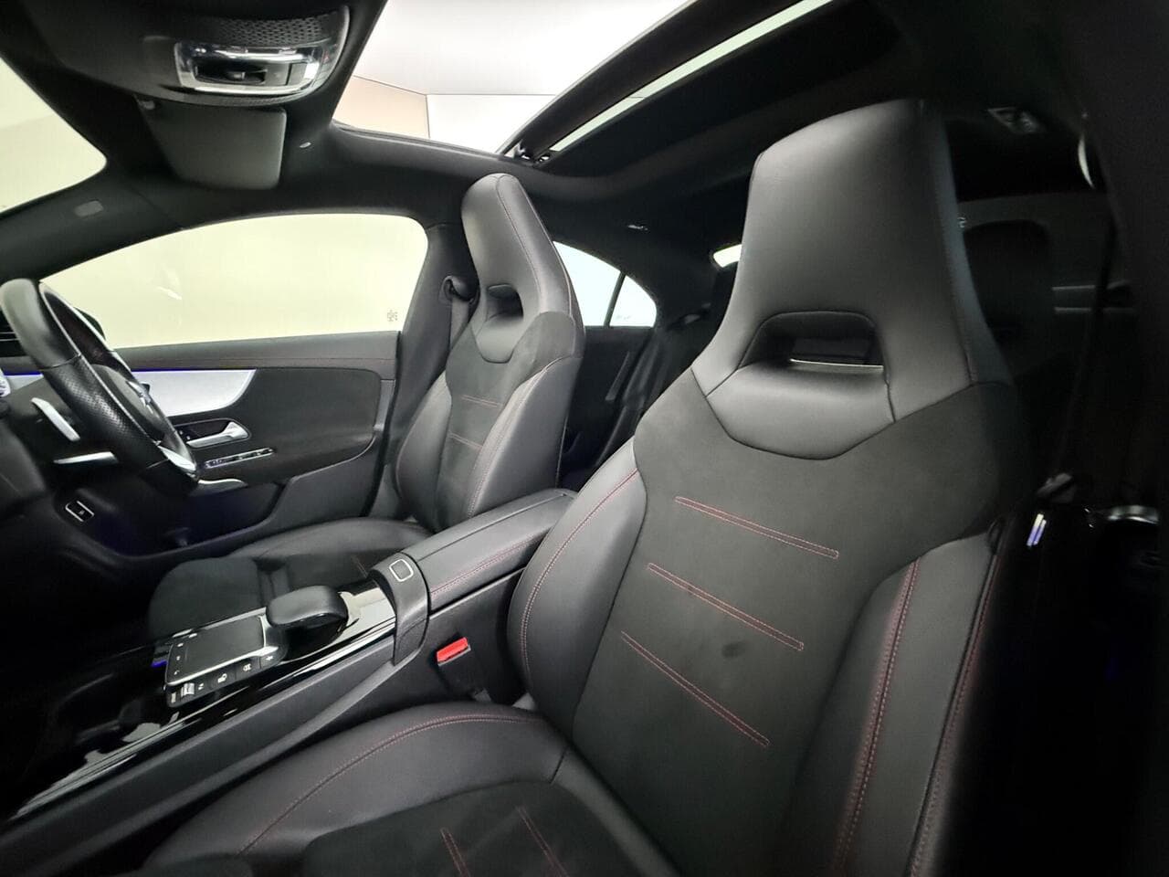 Mercedes-Benz CLA thumbnail Seat Front Passenger
