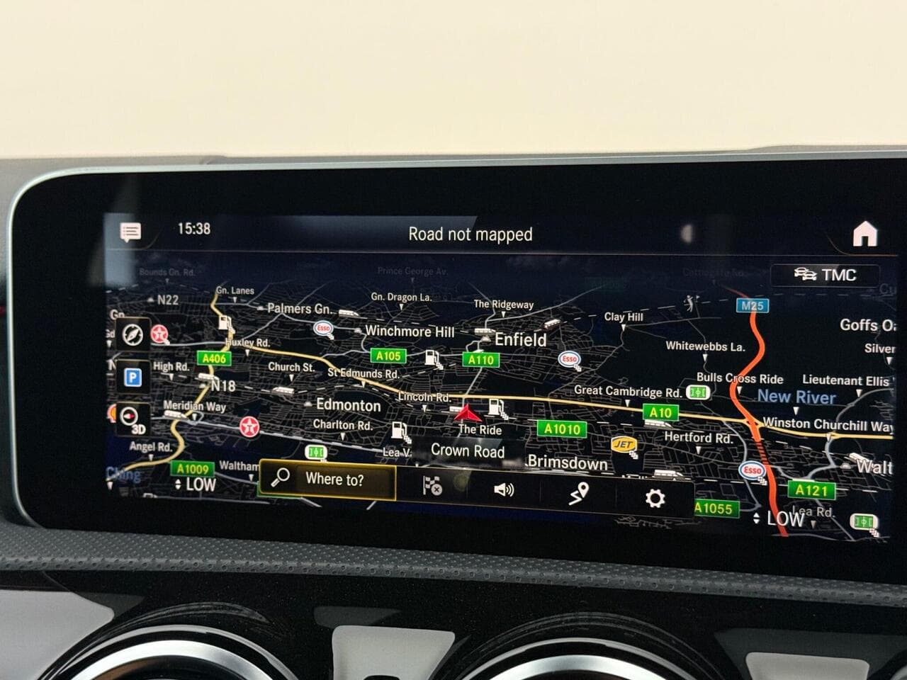 Mercedes-Benz A Class thumbnail Infotainment System