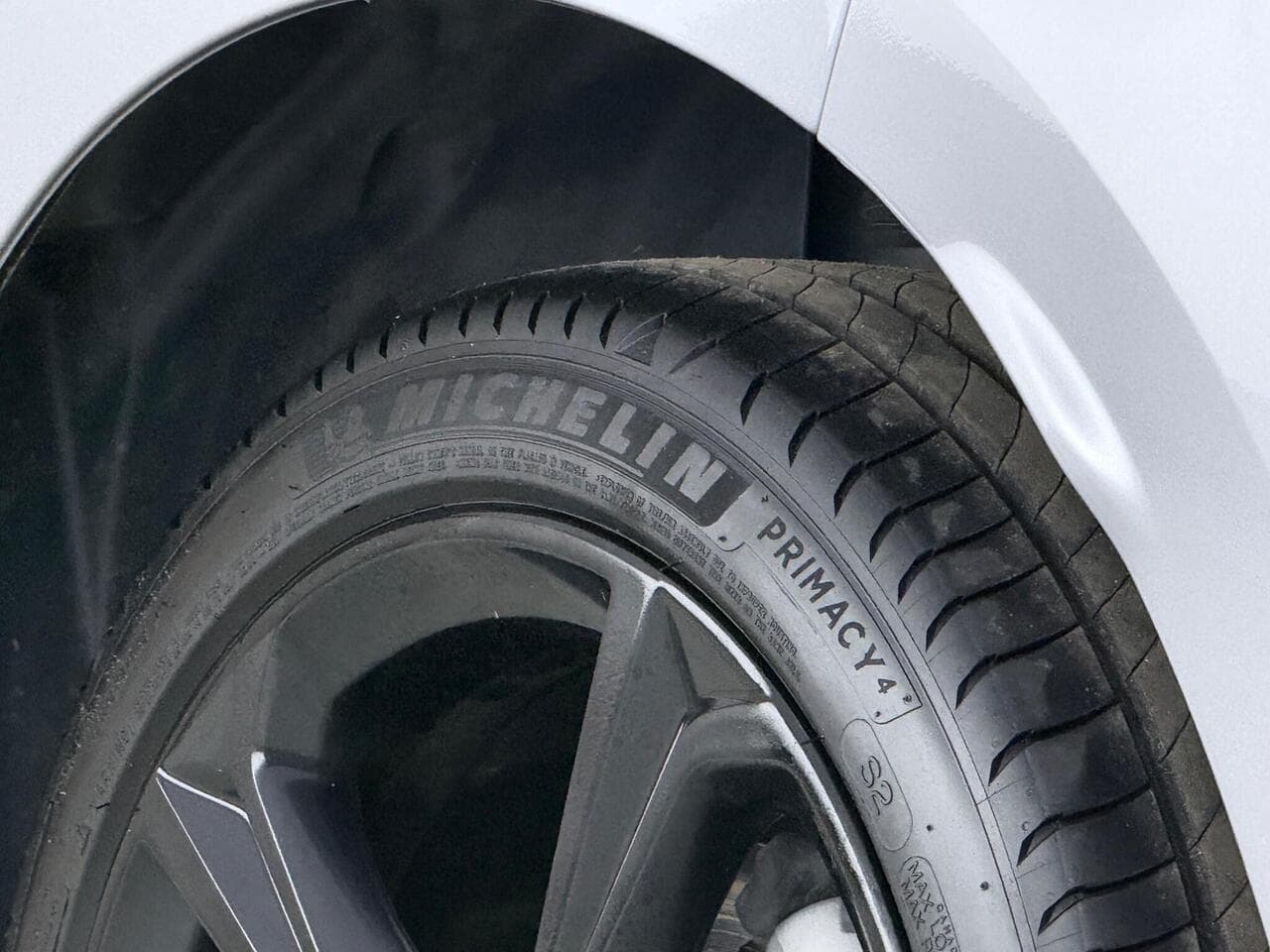 Vauxhall Corsa thumbnail Tyre Tread