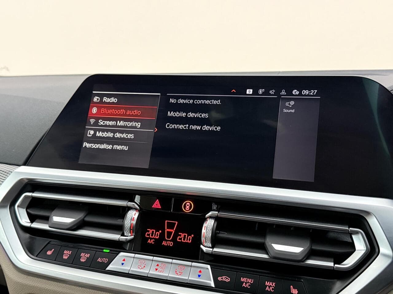 BMW 4 Series thumbnail Infotainment System