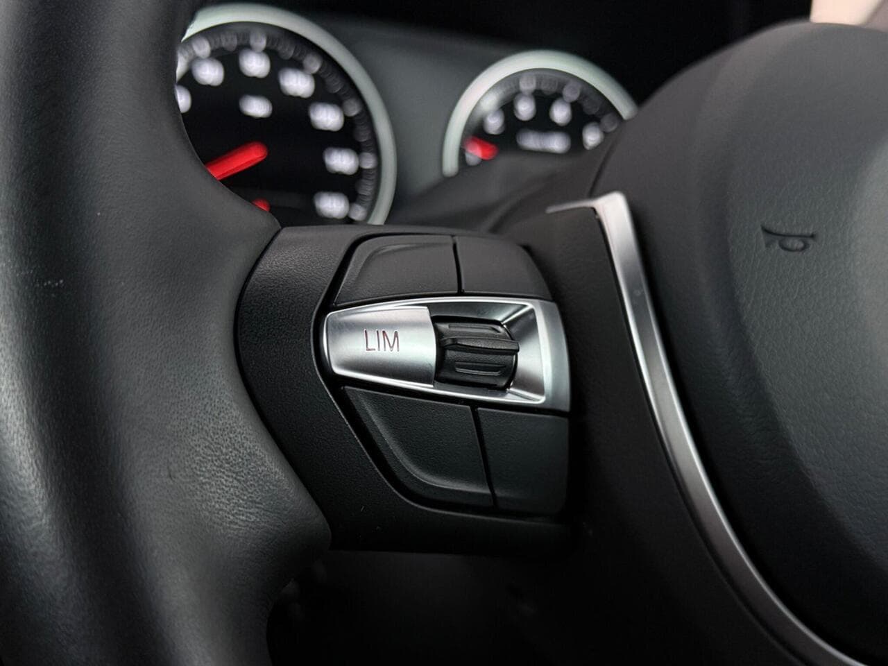 BMW 2 Series thumbnail Misc Controls