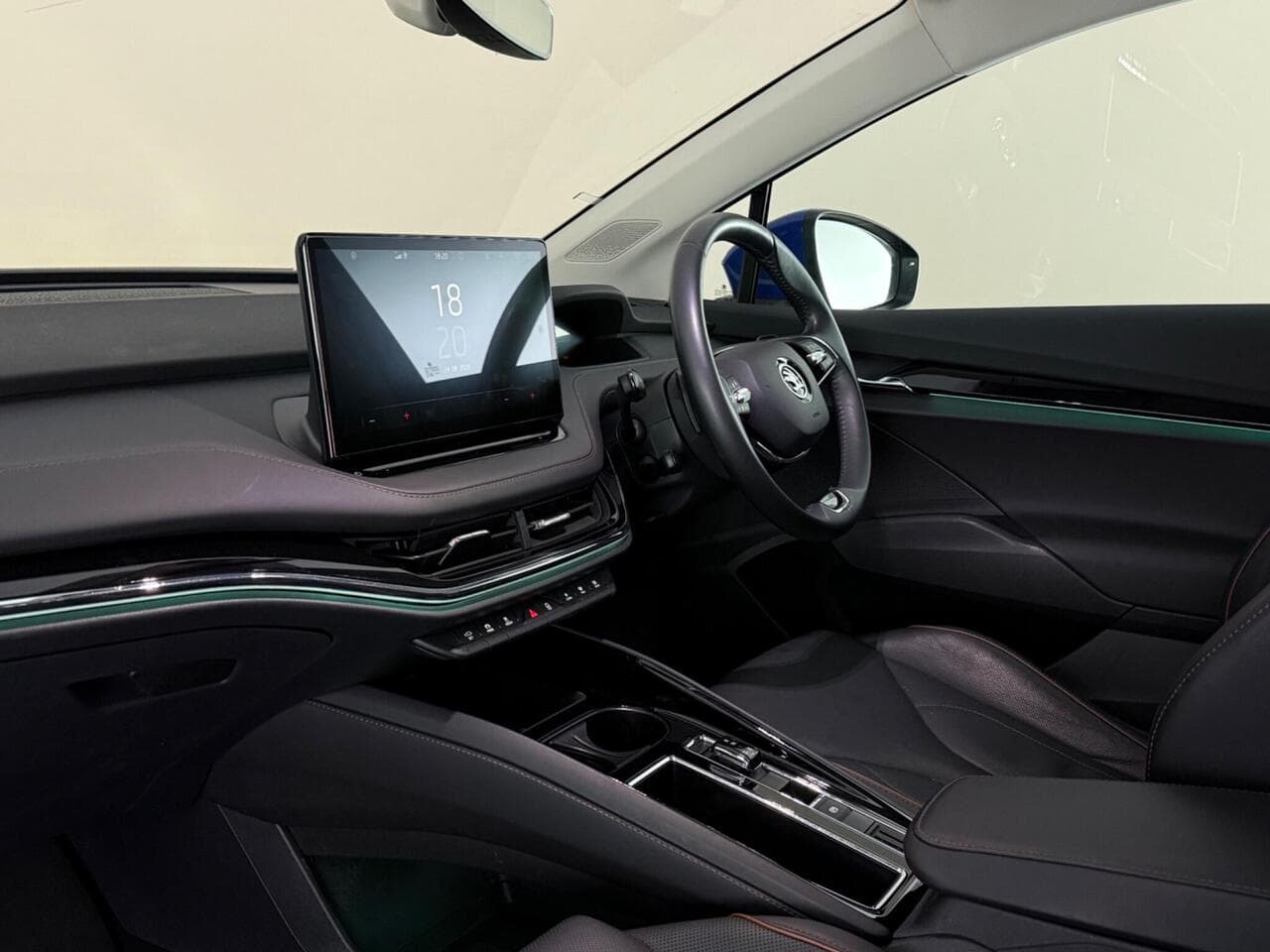 Skoda Enyaq thumbnail Interior Front