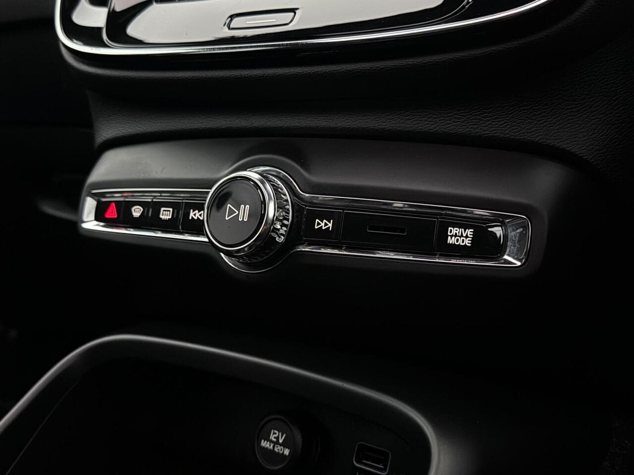 Volvo XC40 thumbnail Inconclusive